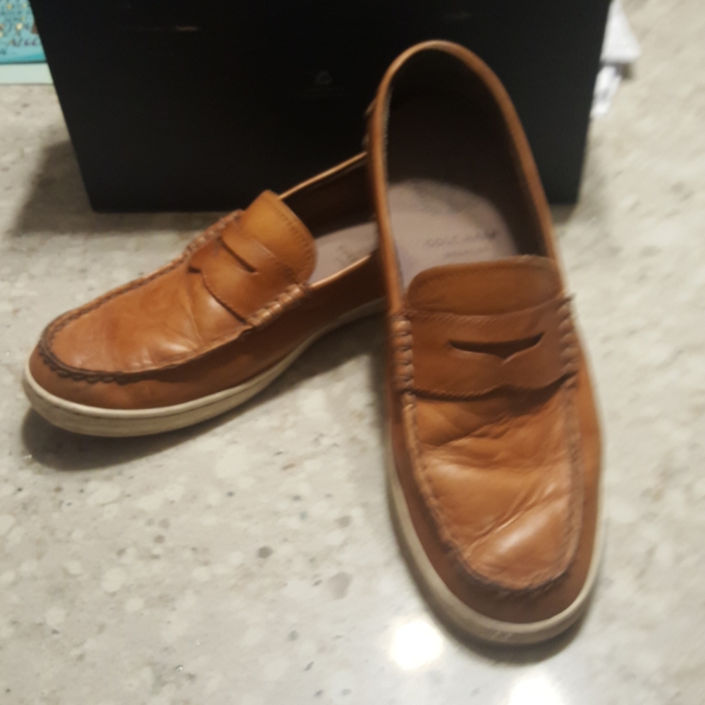Cole Haan Men's loafer